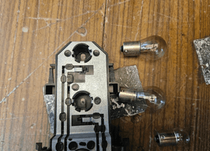 Wkład Listwa Lampy Mocowanie Gniazdo Żarówki Tyl Tylne Lewe Prawe VW Golf IV 4 Hatchback 9
