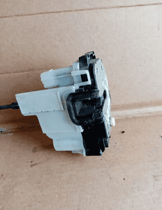 Zamek drzwi prawy tył tylny Fiat Panda II 46803514 3
