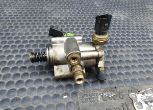 Pompa 06F127025F 06E906051E Paliwowa Paliwa Wtryskowa Czujnik 2.0 TFSI Audi A4 B7 VW Seat Skoda 3