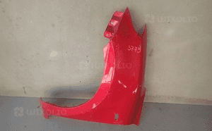 Błotnik lewy przód przedni suzuki swift MK8 17- 1