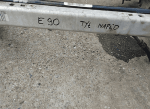 Bmw E90 E91 kolyska sanki wozek przod 4