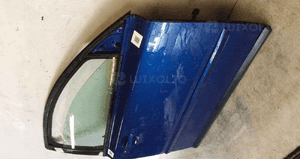 Drzwi przód przednie prawe do volvo V50 niebieskie błękitne 476-46 3