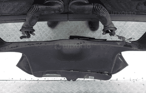 Klapa bagażnika mercedes W176 7