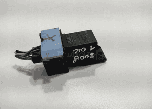 PRZEKAŹNIK ŚWIEC ŻAROWYCH PEUGEOT 2008 I 1.6 HDI 9802424080 51299065 13-19 3