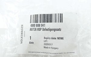 Zestaw elementów mocujących spojler audi Q7 4M0 3