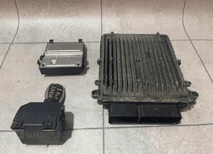 Mercedes W221 3.0CDI komputer ecu sterownik zestaw 4