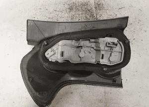 Tyl tylna lampa prawa toyota corolla verso 2 5