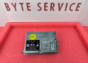VW Volkswagen Audi Skoda KAMERA ASYSTENT ZMIANY PASA 5WA980653 2