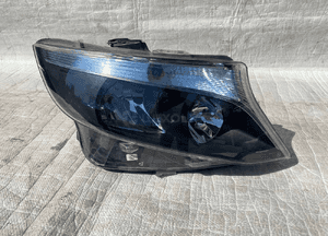 Mercedes vito W447 lampa prawa 14- 1