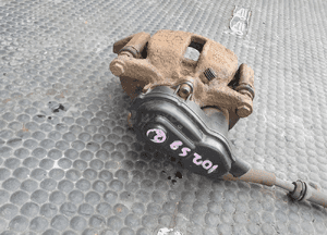 Zacisk 32335478 Zaciski Jażmo Tyl Tylne Hamulcowy Hamulcowe Hamulec Reczny AUDI A4 B8 A5 8T 20