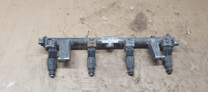 Listwa wtryskowa wtryski Ford Focus MK1 1.8 16V 9S8F-9H487-GA 1