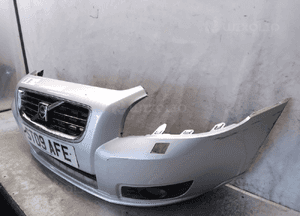 Zderzak przód przedni volvo V50 lift fl 426-26 srebrny spryskiwacze lamp xenon halogeny 3