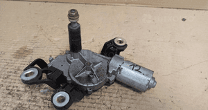 # SILNICZEK WYCIERACZKI TYŁ VW GOLF V  nr 1K9955711A 1