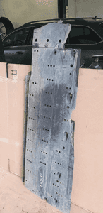 Osłona płyta podwozia prawa Audi A4 B6 8E0825208B 3
