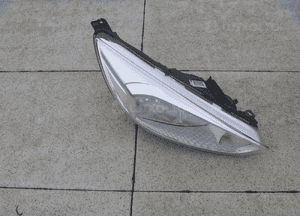 Ford focus MK3 lift pas przedni oryginał ładny różne kolory 8