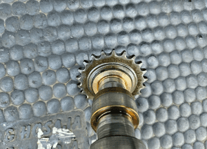 Wałek Wydechowy 0582 B 06B109115A Zębatka Rozrzadu 2.0 ALT Audi A4 B6 B7 VW Passat B5 15