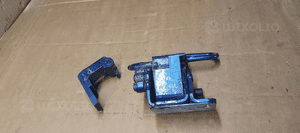 Zawias zawiasy drzwi prawy przód para Audi A3 8P 8E0831412B 2
