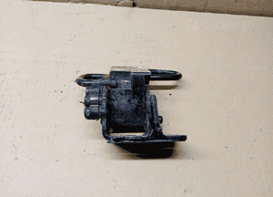 Zawias drzwi prawy przedni przód VW Golf IV 4 4B0831412B 3