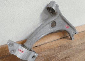 WAHACZ PRZEDNI PRZÓD LEWY VW PASSAT B6 2