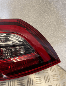 Lampa lewy tyl peugeot 308 ii T9 9823728680 org fv 4