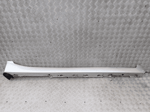 Próg listwa progowa prawa toyota prius 75850-47010 1