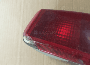 Lampa tylna prawa górna LAND ROVER DISCOVERY 1 I 300TDI 1994-1998 2