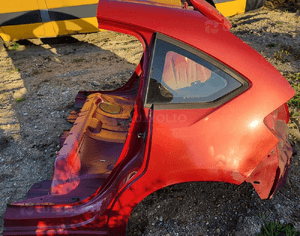 Citroen C4 blotnik tyl tylny prawy lewy EKQD 1