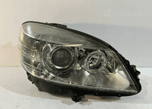 Mercedes C W204 Lampa kompletna Xenon R - 13892 2