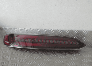 Lampa tylna tył lewa mercedes amg gt W190 C190 A1909061501 2014- 10