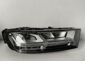 Audi Q7 4M Lampa przednia FULL LED - Prawa 12704 1