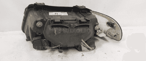 Przod przednia lampa prawa audi A4 B5 4