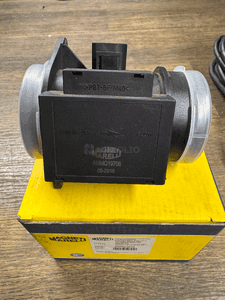 Przepływomierz Magneti Marelli AMMQ 19706 zamiennik PIERBURG 7.18221.01 1