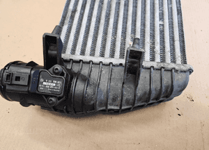 Audi A6 C6 2.7 TDI 2.0 TFSI chłodnica powietrza intercooler prawy  lewy 4F0145805 AB AD 6