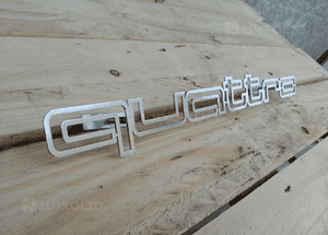 Logo Napis Emblemat QUATTRO 100% Stal Nierdzewna AUDI Gril Atrapa 3