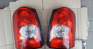Mazda MPV 99-06 lampa tylna tył Prawa Lewa orginał 2