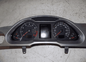 Audi A6 C6 2.0 tfsi licznik europa wyświetlacz 2