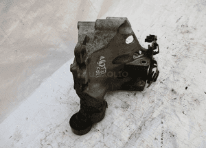 Opel 1.9 cdti łapa pompy wtryskowej 55187918 6