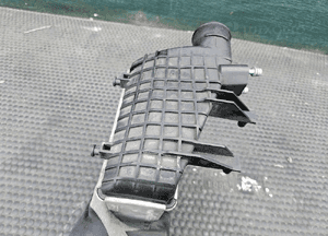 Intercooler 8E0145805L Lewy Chlodnica Powietrza Turbiny 1.8 T Turbo AUDI A4 B6 B7 21