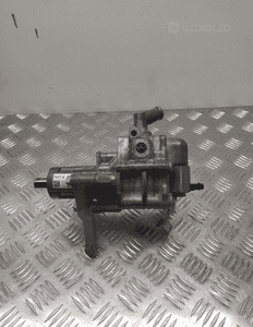 BMW F06 POMPA WSPOMAGANIA 6867159 4