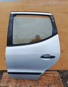 MERCEDES A 168 drzwi tylne lewe szyba zamek listwa 1