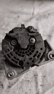 ALTERNATOR OPEL ASTRA H ZAFIRA B 1.6 16V Z16XEP 55556067 0124425020 2