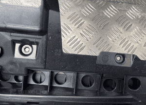 Mercedes W221 osłona licznika daszek czarny skóra 79221530 6