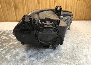 BMW X5 E70 LCI Lamoa przednia xenon skętny L 12655 11