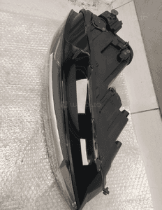 Vw golf vii sportsvan 14- lampa prawa przód przednia 8 pin nowy oryginał 6