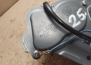 SILNICZEK WYCIERACZKI TYŁ MAZDA 5 nr 849600-0280 2