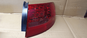 Lampa prawy tył tylna prawa w błotnik LED Audi A6 C6 Kombi 1