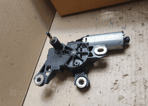 SILNICZEK WYCIERACZKI KLAPY SEAT LEON I 1J6955711 5