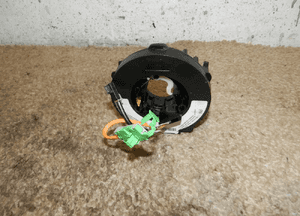 Taśma Kierownicy AIRBAG Zwijak Czujnik Kąta Skrętu Opel Meriva A Lift Tigra B 13337297 1