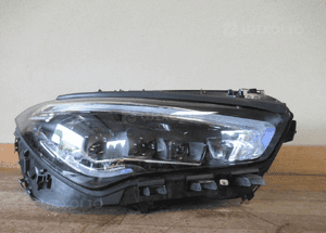 Lampa przód przednia prawa mercedes cla W118 X118 C118 full led 2019- 7