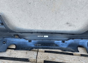 Zderzak tył tylny bmw 2 F45 m-pakiet  spoiler cały 6